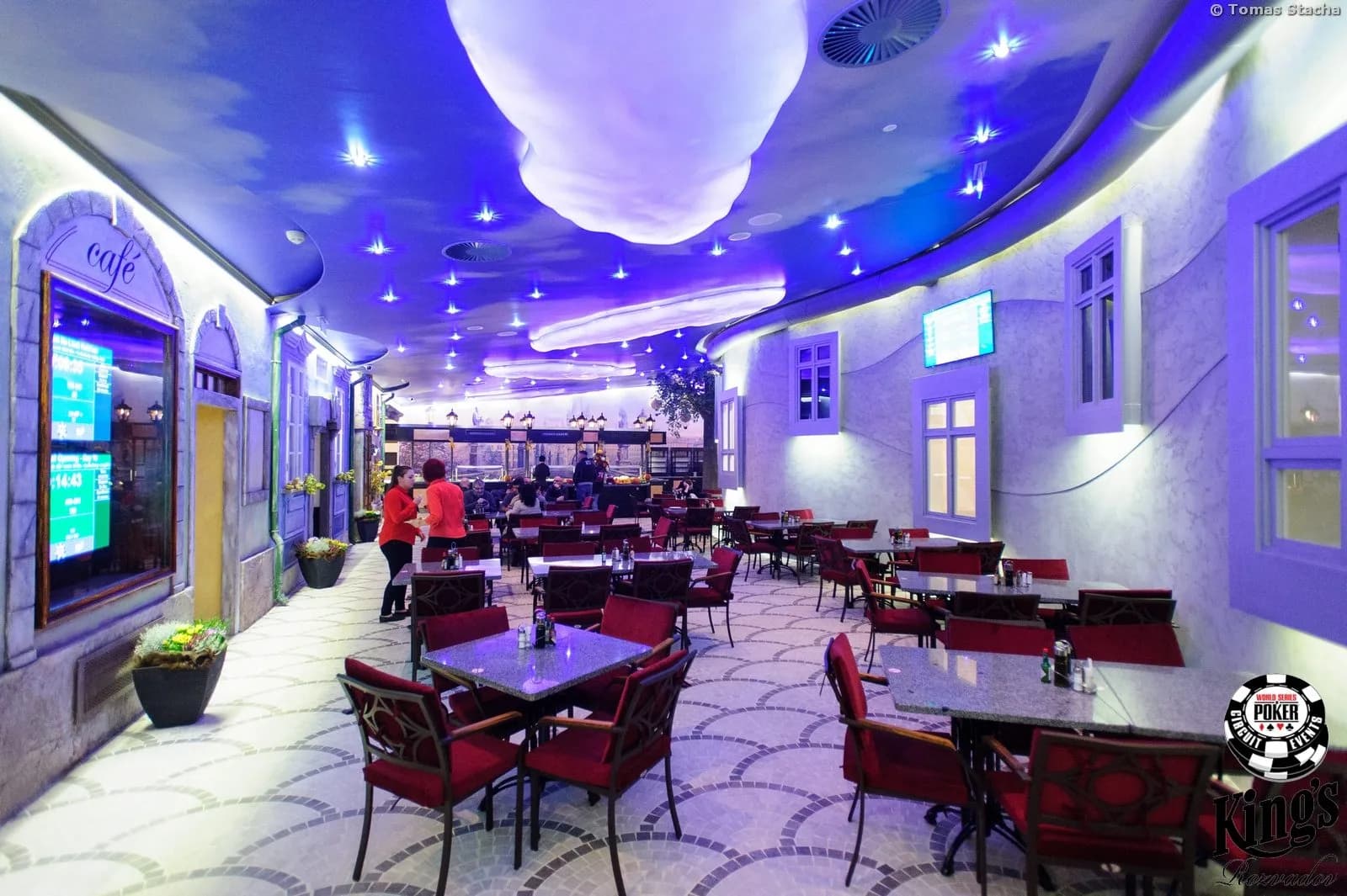 Café- und Restaurantbereich im King’s Resort Rozvadov